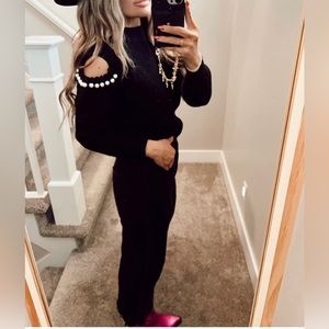 Soft Sweater Black Ribbed White Faux Pearls Cold Shoulder Aiblee S